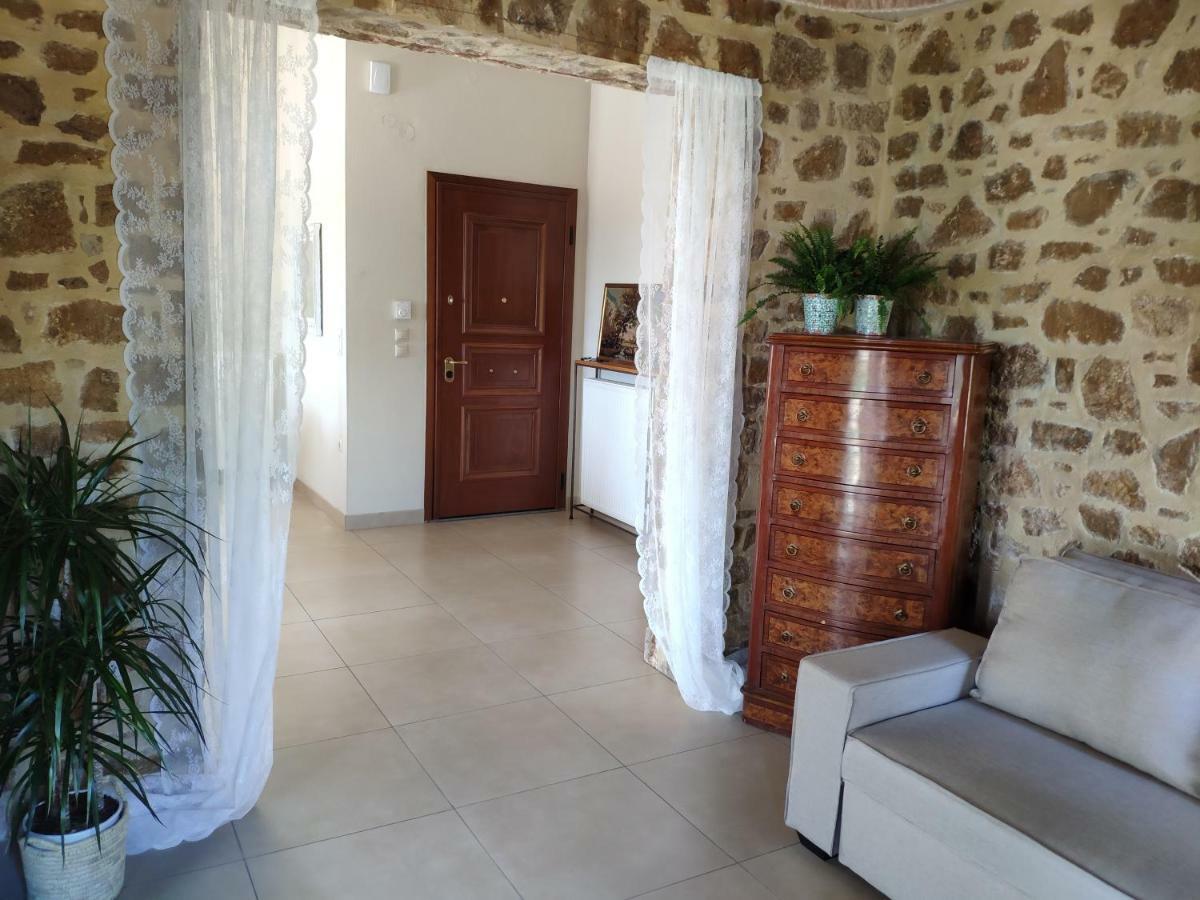 Olive Tree Cottage 2 Néa Péramos Eksteriør billede